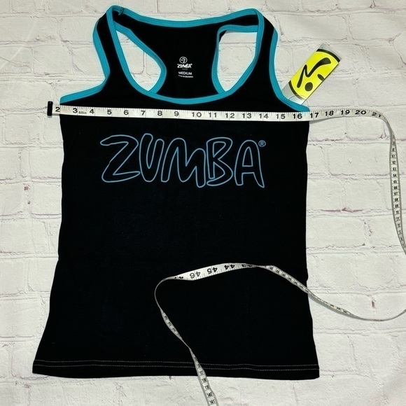 ZUMBA FITNESS sporty stretchy black tank top Green “Join the Party” Large NWT - Picture 8 of 9